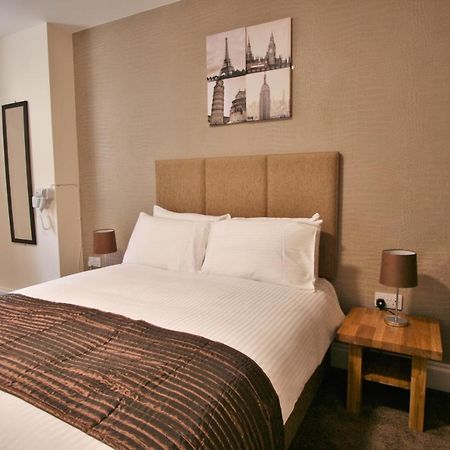 New County Hotel & Serviced Apartments By Roomsbooked Gloucester Phòng bức ảnh
